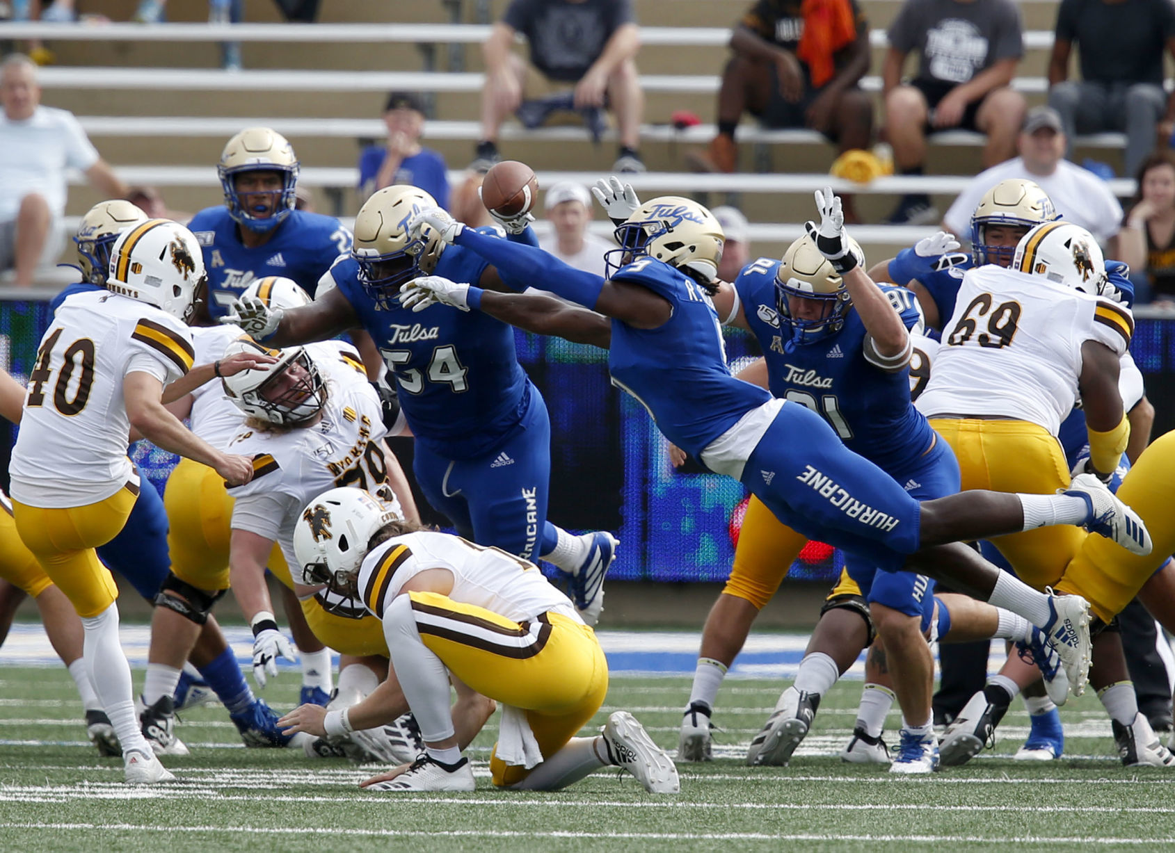 Wyoming at Tulsa notebook: Opening-drive woes for TU; Robinson makes another big play